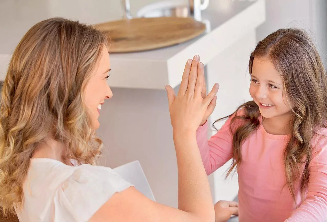 Магия без слов: важность жестовых языков для детей